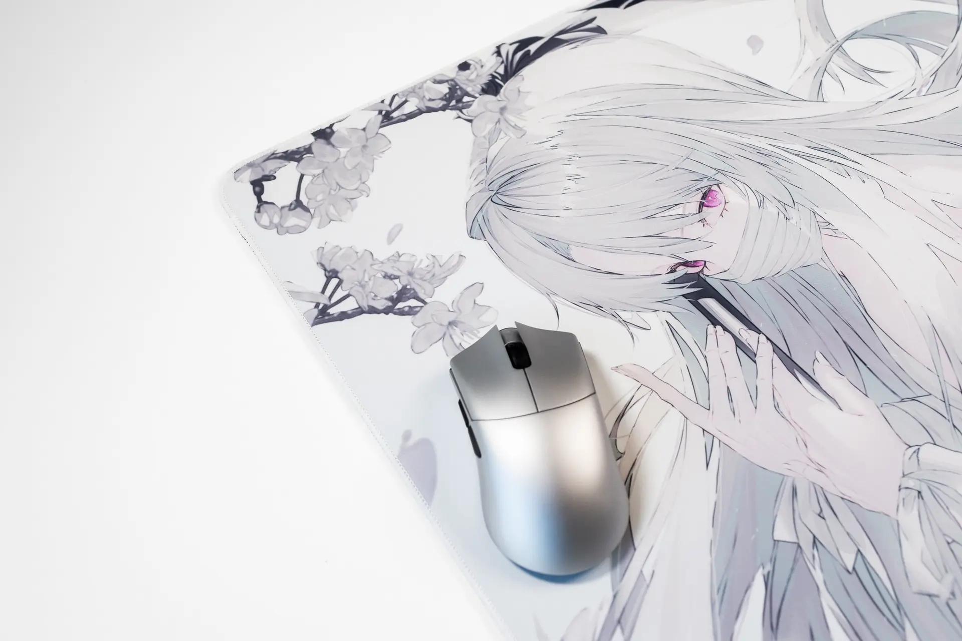 Kyomi Yuyo Glass Mousepad